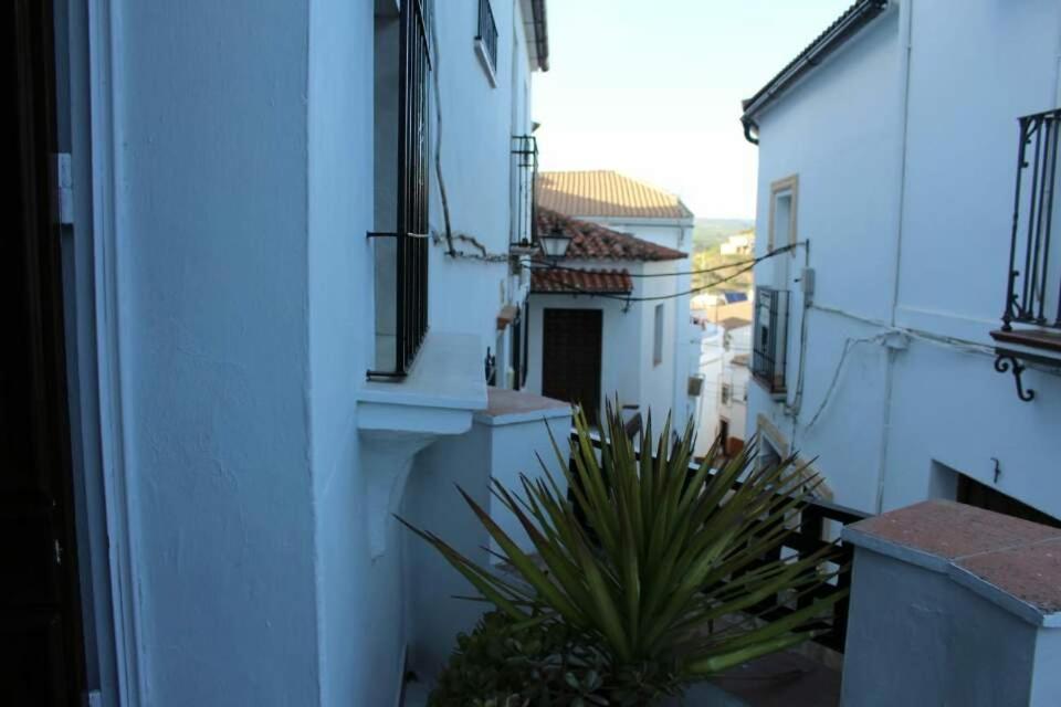Alojamiento Rural Carmen Setenil De Las Bodegas ภายนอก รูปภาพ